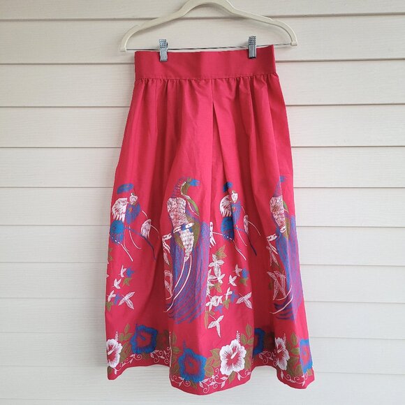 Dresses & Skirts - Vintage pink cotton blend skirt with a floral bird painted scene